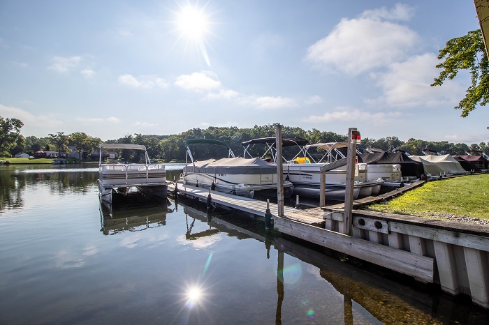 Lobdell Lake Boathouse Marina | Boat Repair | Storage | Winterization